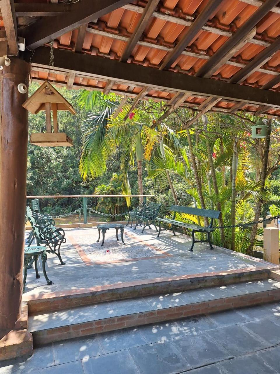 Villa Chacara Ladeira De Pedra Salesópolis Exterior foto